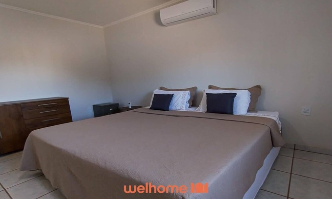 Delfinopolis Apartment | Apartamento em Delfinopolis com Vista Linda