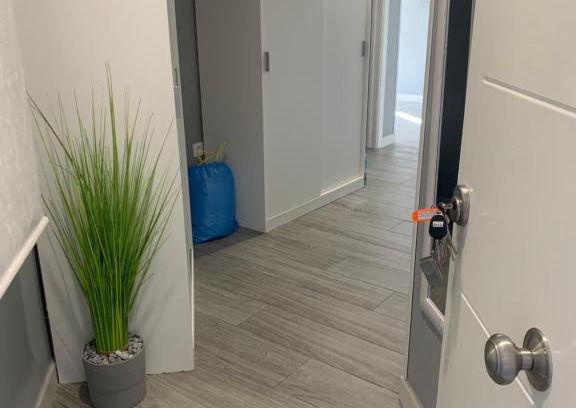 Playa Granada Apartment | Apartamento playa poniente