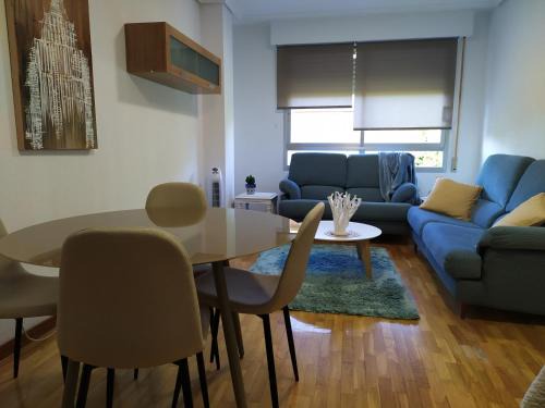 Logrono Apartment | Apartamento Poniente con dos baños muy céntrico 6 personas