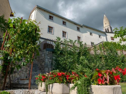 Stanjel Apartment | Apartmaji in sobe Odlična hiša Štanjel