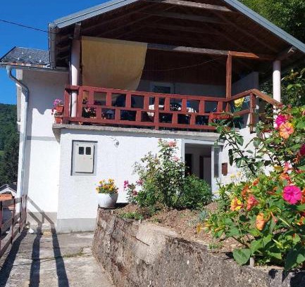 Kulen Vakuf Apartment | Apartman Mely