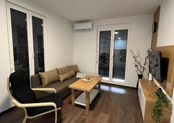 Bijeljina Apartment | Apartman Zona