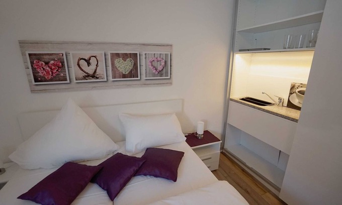 Greifswald Apartment | Apartment 2 - HGW apartments on the market Leila Leide