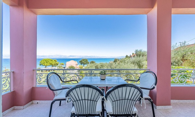 Astrakeri Apartment | Apartment '6' with Sea View, Wi-Fi and Air Conditioning