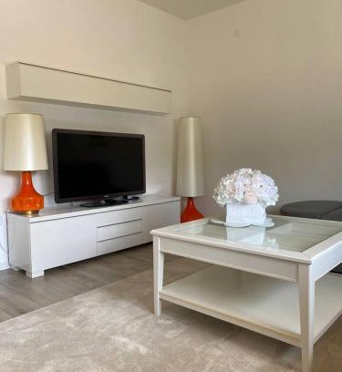 Trn House | Apartment Angelina