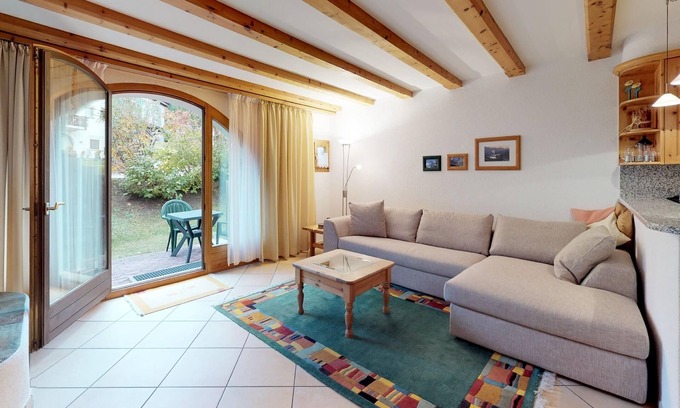 Celerina-Schlarigna Apartment | Apartment house in super convenient location.
