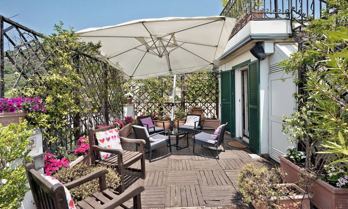 Magazzeno Apartment | Apartment 'Hepburn' with Sea View, Wi-Fi and Air Conditioning