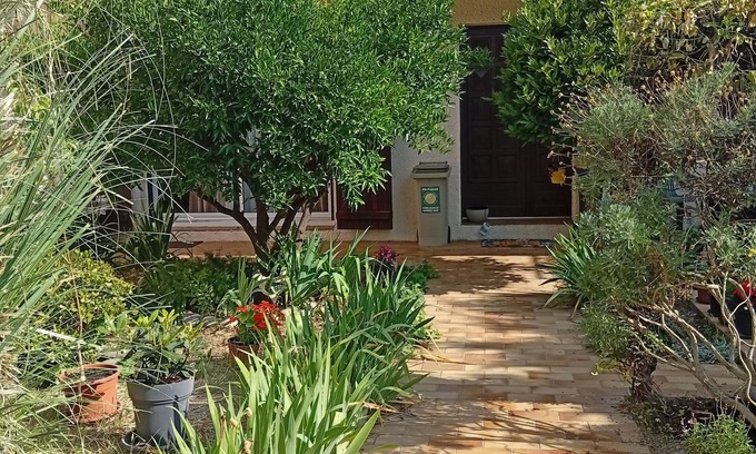 Clos Banet House | Apartment house Perpignan