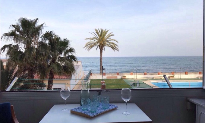 Roquetas de Mar Apartment | APARTMENT IN BEACHFRONT