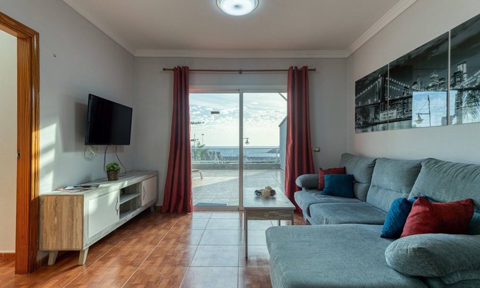 Playa de Mogan Apartment | Apartment in Mogán by Mogan Beach