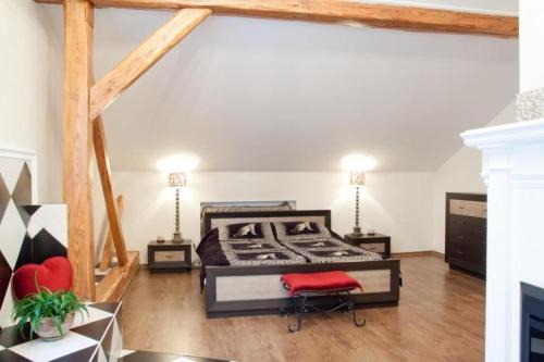 Yavory Apartment | Apartment in Stunning Private House in Green Center District