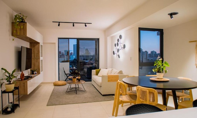 Viejo Arroyo Hondo Apartment | Apartment in the city center with incredible views!