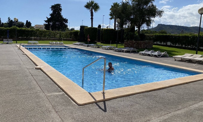 Cala Bona Apartment | Apartment Lili Cala Bona-Pool-Private Sunbeds-nr Beach-direct airport bus-A/C