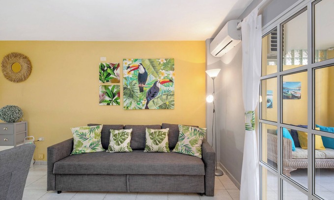 Puerto Naos Apartment | Apartment 'Paraíso Playa' with Private Terrace, Wi-Fi and Air Conditioning