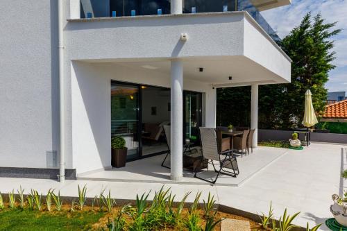 Kostrena Apartment | Apartment "Villa M"