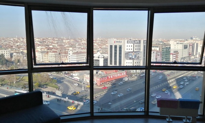 Bakırkoy Apartment | Apartment wıthın a complex well served and sucured