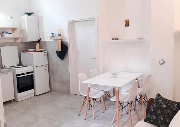 Petrovac Apartment | Apartment White