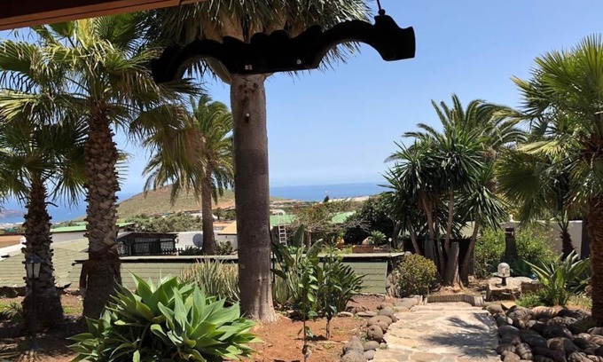 Ingenio Apartment | Apartment with heated pool