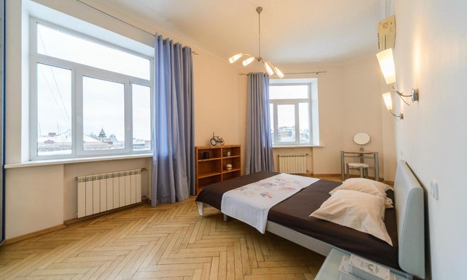 Lypky Apartment | Apartments on Khreschatyk 27