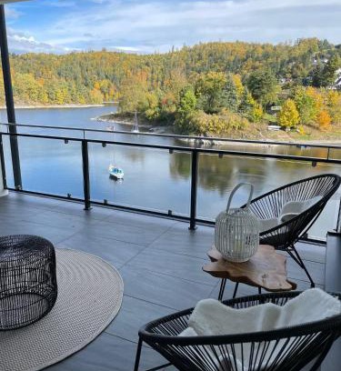 Saaldorf Apartment | Apartments Saaldorf-Ferienhaus mit 6 Apartments 45qm-120qm direkt am Thüringer Meer-Bleilochtalsperre