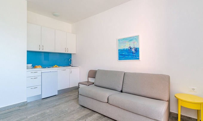 Cavtat Apartment | Apartments Villa Lukas - 'No.1' One-Bedroom Apartment with Balcony and Sea View