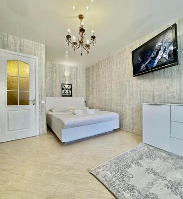 Poltava Apartment | ApartPoltava Смак Італії у самому центрі Полтави , білосніжна студія в новобудові, банківський чек