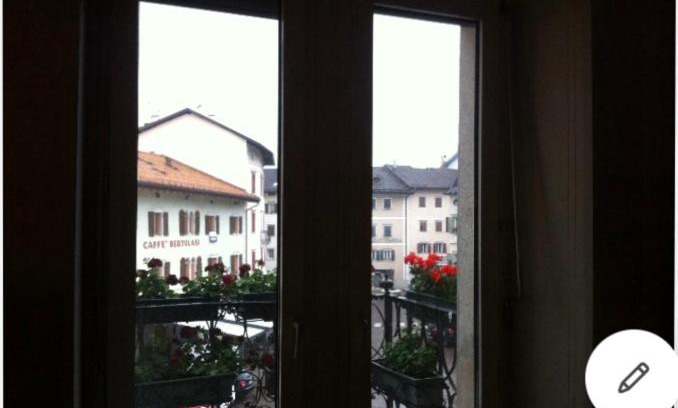 Cles Apartment | Appartamento signorile in centro