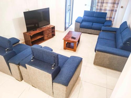 Lome Apartment | Appartement F4 Climatisé niveau Etage à Totsi près de la maison ADEBAYOR