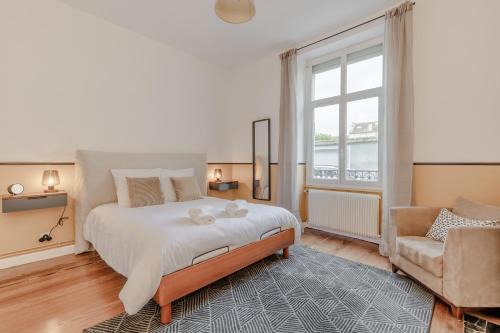 Coutures Apartment | Appartement spacieux avec cour parfait pour famille et amis