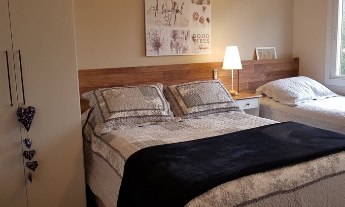 Quinta da Serra Apartment | Apt 2 bed in the Center of Canela - 7 people (wifi/TV/Parking)