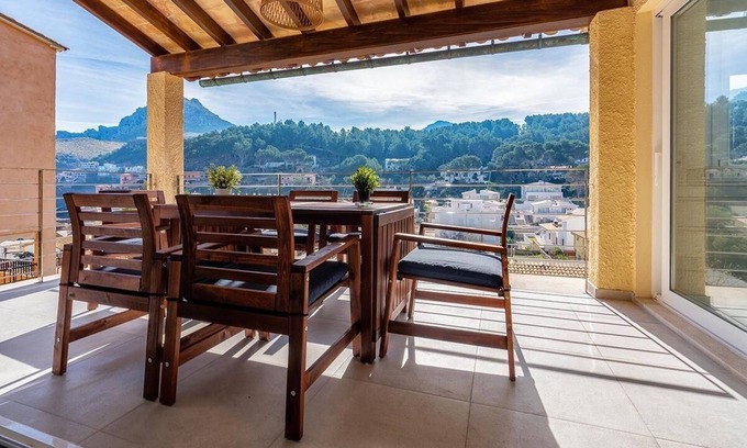 Cala San Vicente Apartment | apt. Cavall Bernat Near Beach, Balcony With Views, A/C, Wifi, 3 Bedr.