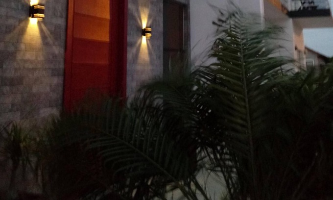 Torres Apartment | Apt. one block from the sea with air, wiffi, cable tv and parking