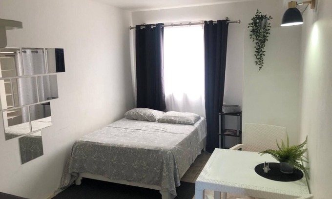 El Callejon Apartment | Apt3, Super Économique, Confortable, Équipé, Climatisé, Excellent Emplacement