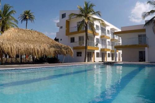 San Bernardo del Viento Apartment | Apto 1er piso frente a la playa y con piscina