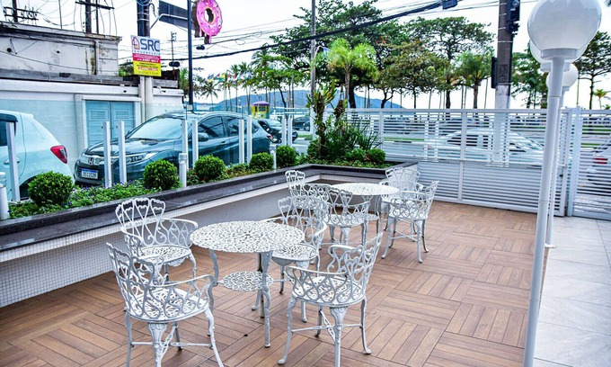 Gonzaga Apartment | Apto beira-mar c ar-condicionado e boa localização