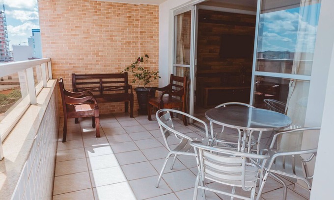 Praia do Morro Apartment | Apto c WiFi a 130m Praia do Morro em Guarapari/ES