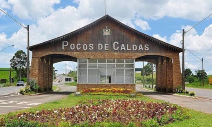 Regiao Urbana Homogenea XX Apartment | Apto com 3 quartos,1 vaga garagem e quintal