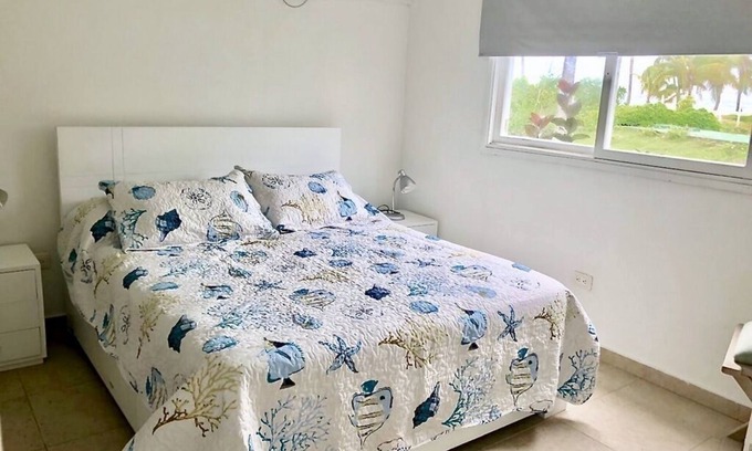 Punta Sur Apartment | Apto de 2 habitaciones con piscina y vista al mar!