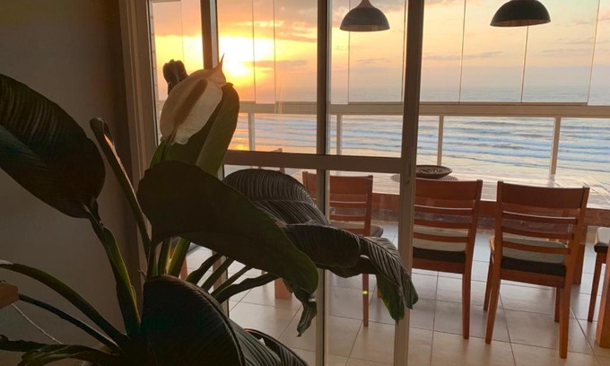 Vila Clais Apartment | Apto Frontal ao Mar com Internet e TV