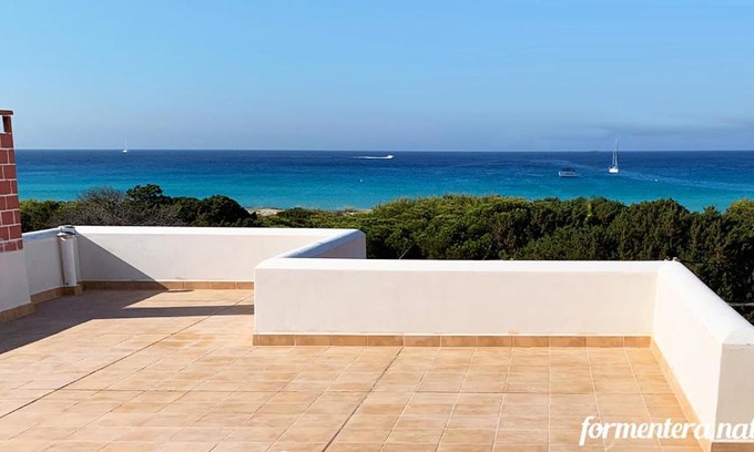 Calo de Sant Agusti Apartment | Apto Mar de Es Caló, a metros de la playa - Formentera Natural