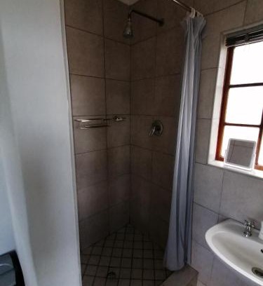 Nkonkobe House | Aqua Farm Guesthouse