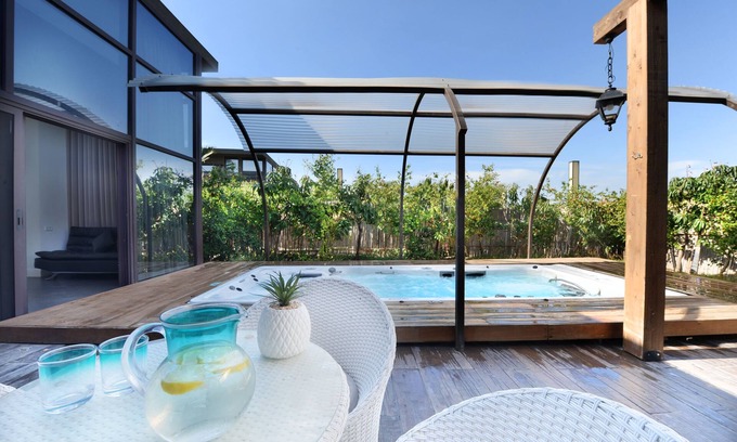 Shavei Zion Hotel | Aquaduct Hotel