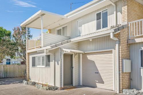 Lake Cathie Villa | AquaLakeCathie