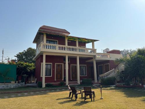 Mathura House | Aranyaa Cottage