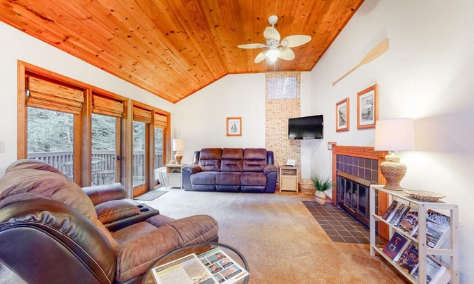 Arcata House | Arcata Townhouse