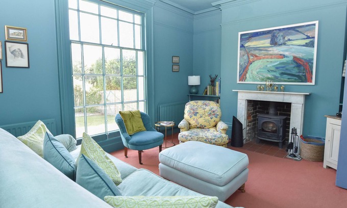 Ryde Ski Chalet | Arden Villa with Sea Views