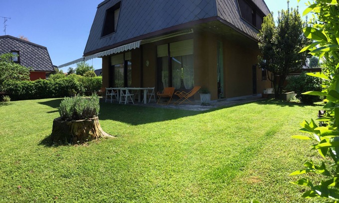 Arese House | Arese, beautiful Villa 5 minutes from metro Rho Fiera
