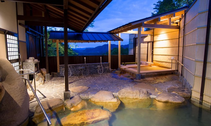 Kita Ward House | Arima Onsen Motoyu Ryuusenkaku