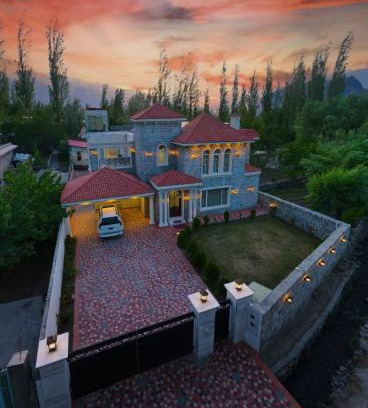 Skardu Hotel | Arish Luxury Suites