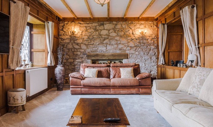 Axton Cottage | Arosfa